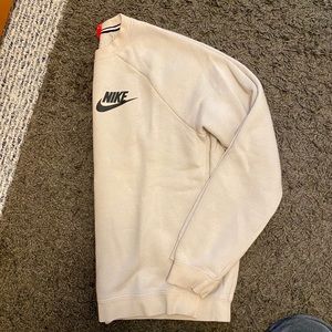 NIKE crewneck sweatshirt